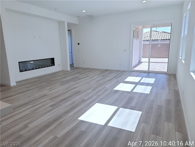 Building Photo - 96 Ibiza Lk Dr