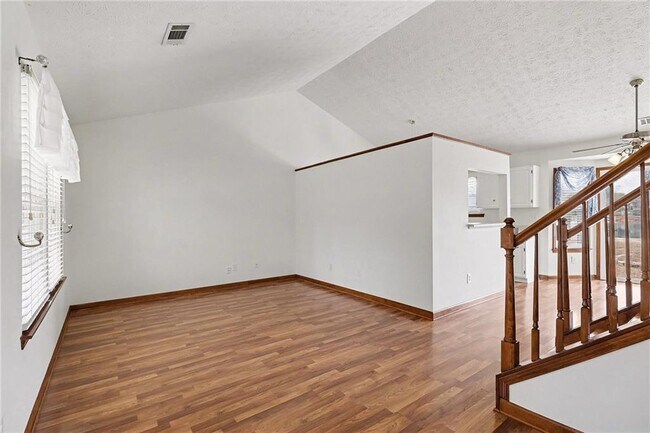 Building Photo - 2752 Inverloch Cir