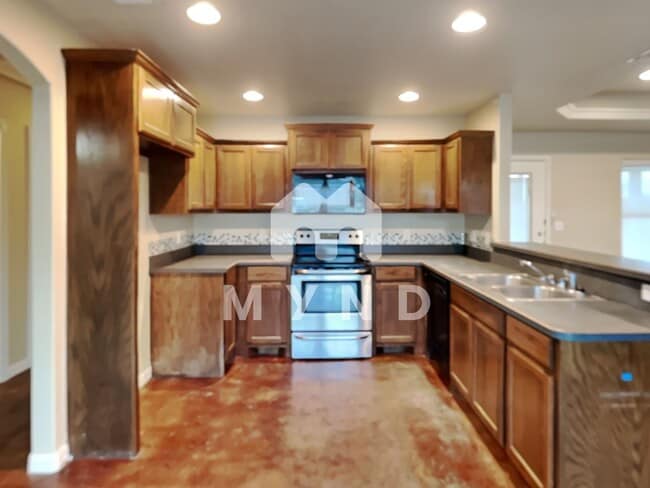 Building Photo - 127 Jolin Ln