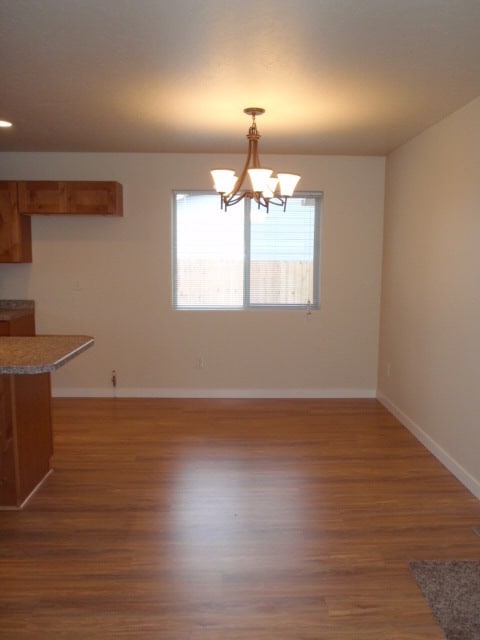 Building Photo - Half month free with a six month lease