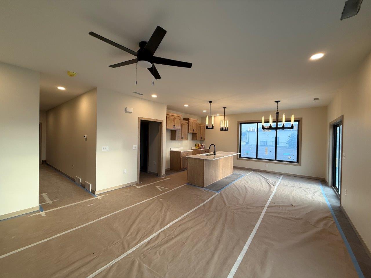 Building Photo - 2324 Sweetgrass Dr