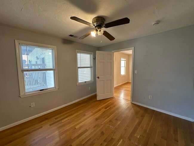 Building Photo - 604 Dorchester Ave