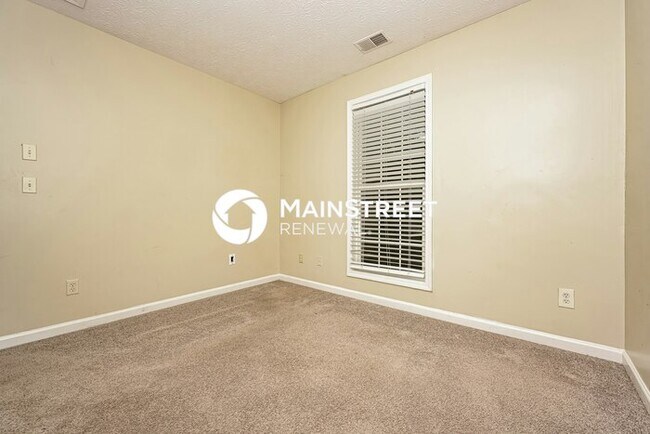 Building Photo - 3 Bedroom Pet-Friendly Home in Decatur, GA with Main Street Renewal