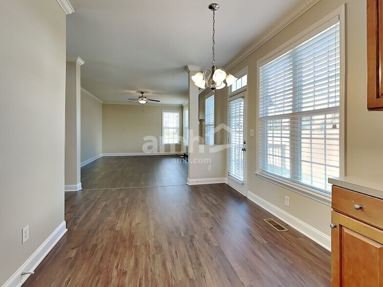 Building Photo - 6730 Brook Stone Ct
