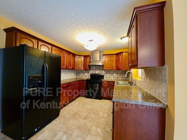 Building Photo - 2909 Mahala Ln