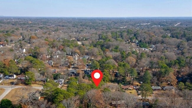 Building Photo - 2142 Cloverdale Dr SE