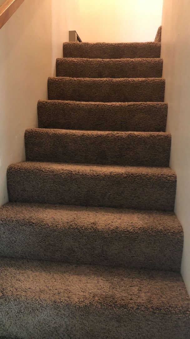 Building Photo - 2005 NE Terre View Dr