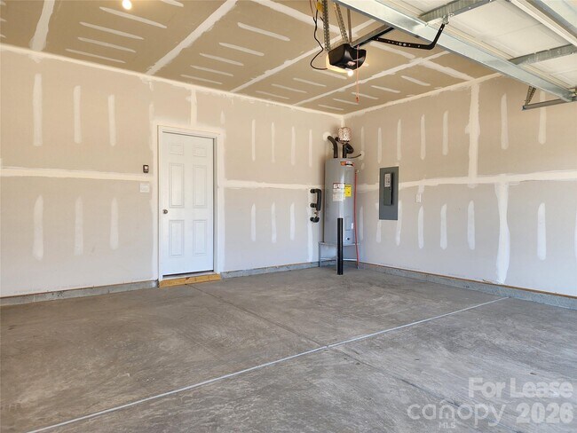 Building Photo - 125 Sycamore Xing Ct