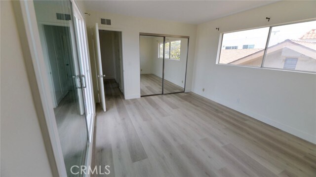 Building Photo - 218 Avenida Rosa