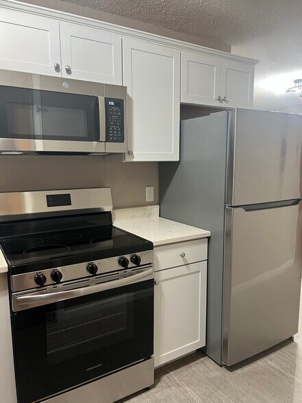 Building Photo - 35 Prospect St