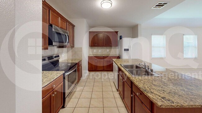 Building Photo - 1309 Basswood Ln