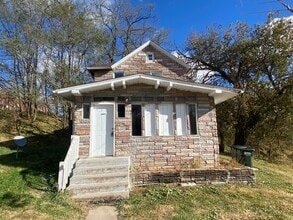 Building Photo - FRI1011