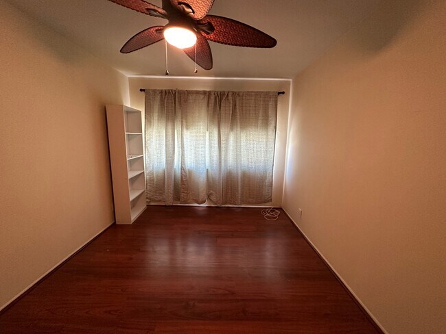 Building Photo - 26025 Cypress St