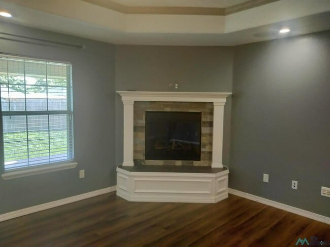 Building Photo - 2229 Reese Dr