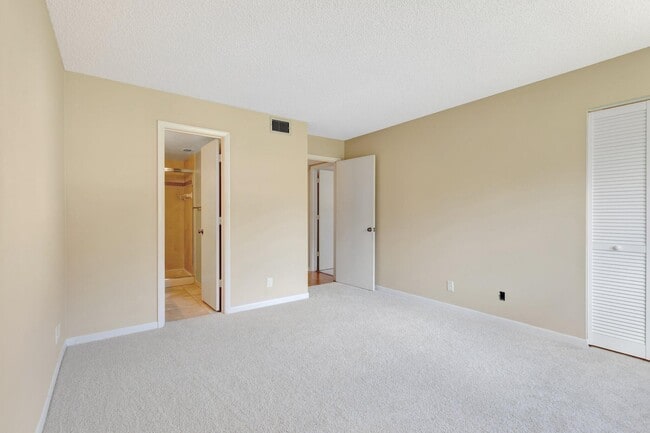 Building Photo - 4835 Sable Pine Cir