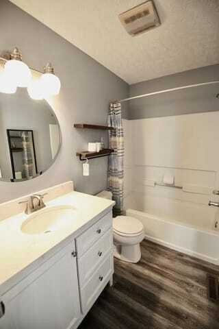 Building Photo - 5715 Ashcroft Ln