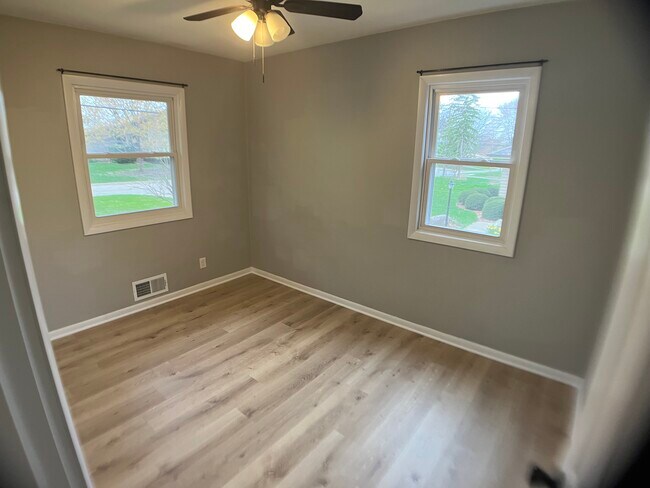 Bedroom 1 - 3935 43rd St