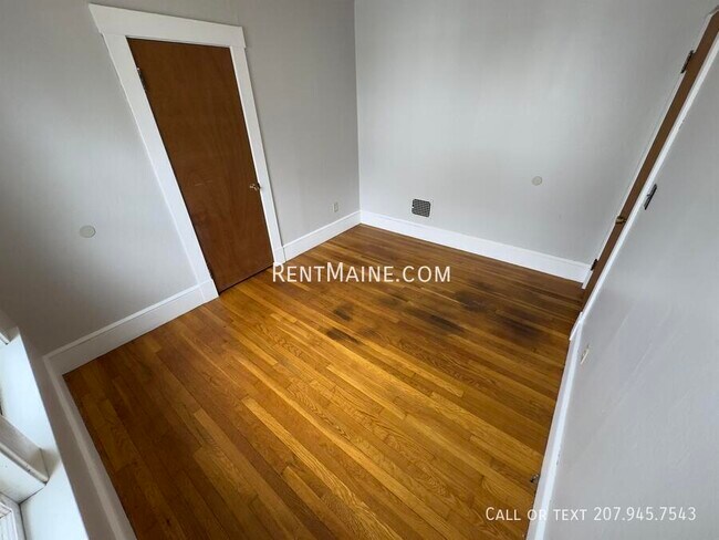 Building Photo - 335 Fourteenth St.