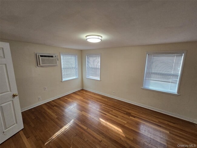 Building Photo - 115 Norben Rd