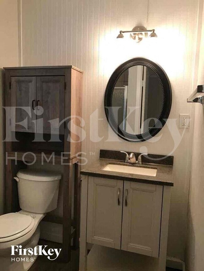 Building Photo - 1602 Geraldine Ln