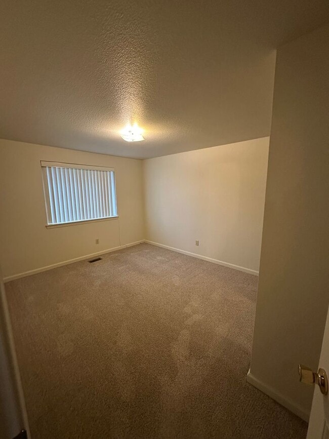 Building Photo - Carson City Home for Rent