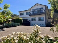 Building Photo - 4640 Montgomery Dr