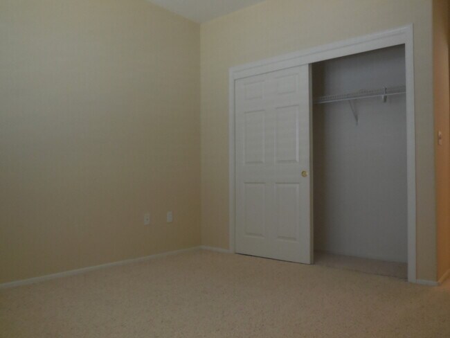 Building Photo - SUN CITY SUMMERLIN TWO BEDROOM - MONARCH F...