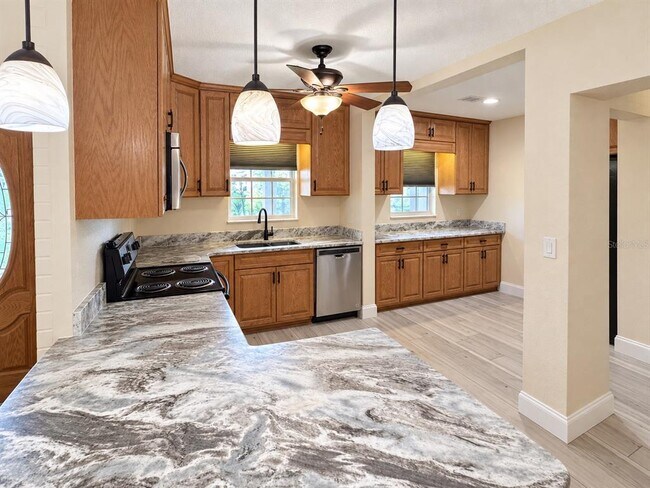 Building Photo - 8915 59th Way