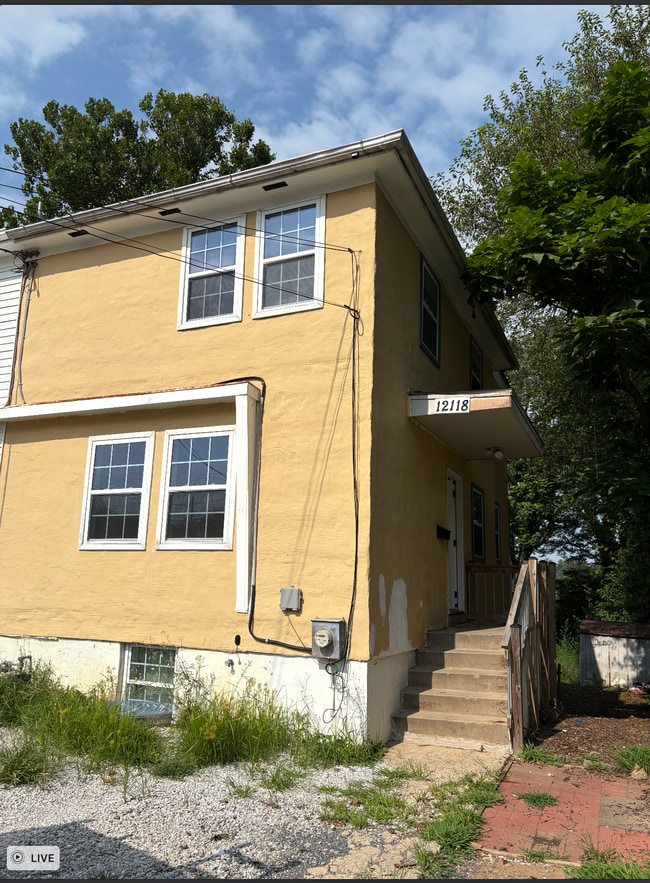 Building Photo - 12118 Centerhill St