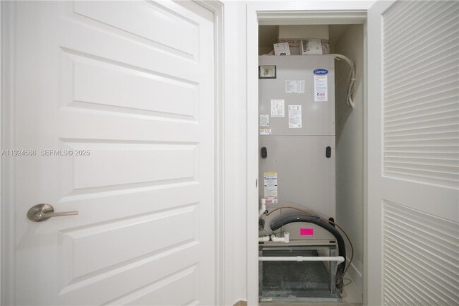 Building Photo - 8842 NW 161st Terrace