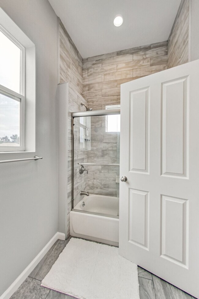 Building Photo - 1608 14th St