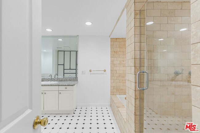 Building Photo - 19016 Wells Dr