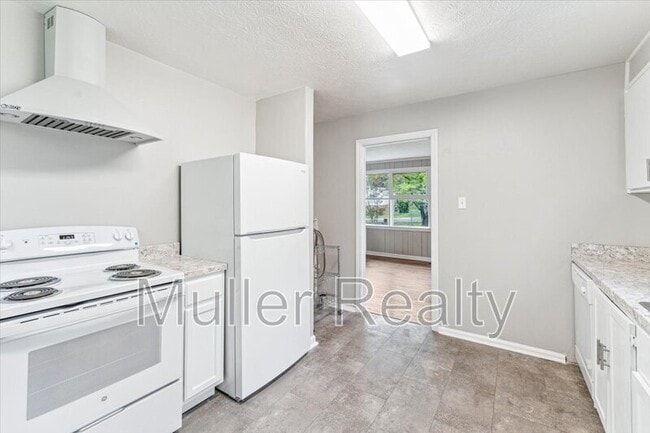 Building Photo - 3311 Coffman Dr