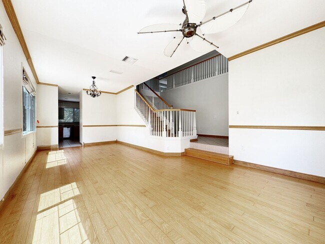 Building Photo - Spacious Ewa Beach Home with Central A/C