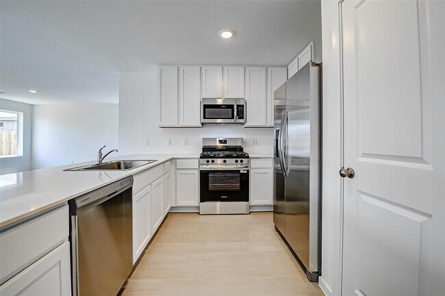 Building Photo - 28715 Texas Sparrow Ln