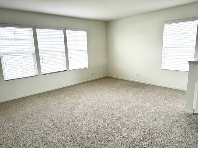 Building Photo - 658 Anchorage Ct