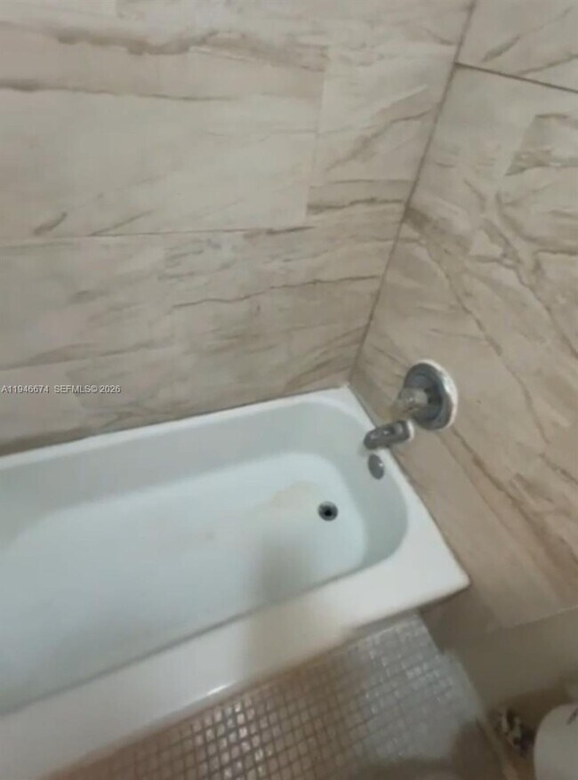 Building Photo - 4365 Aqua Vista Dr