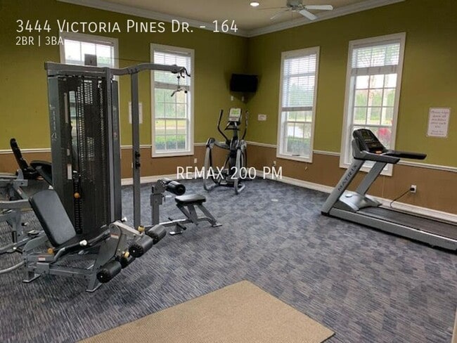 Building Photo - 3444 Victoria Pines Dr