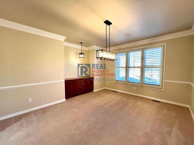 Building Photo - 2645 Rossmere St