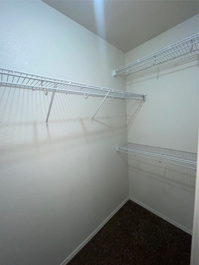 Building Photo - 3528 Glenmore Meadow Dr