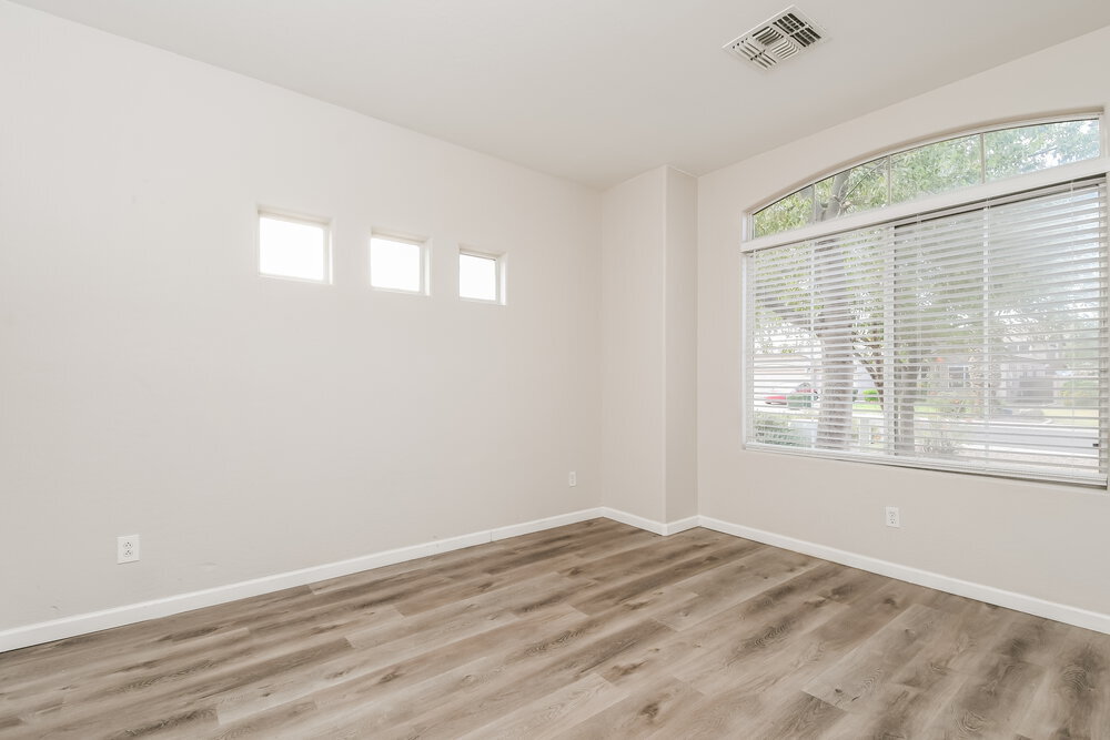 Building Photo - 3441 E Baranca Ct