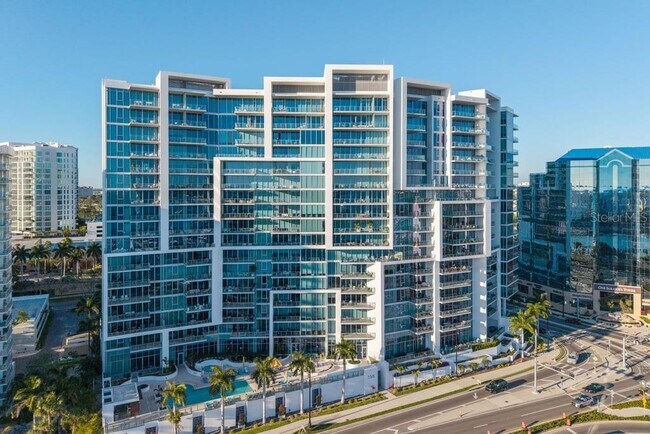 Building Photo - 1155 N Gulfstream Ave