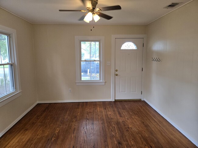 Building Photo - 1314 N Bronough St