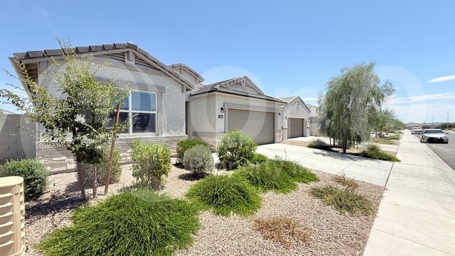 Building Photo - 3568 Sequoia St