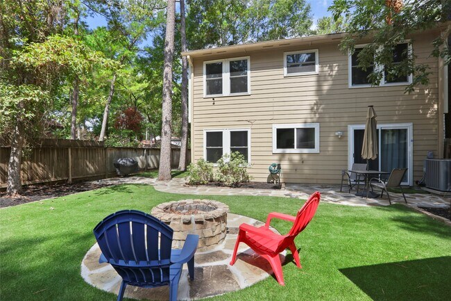 Building Photo - 15 Abbey Brook Pl
