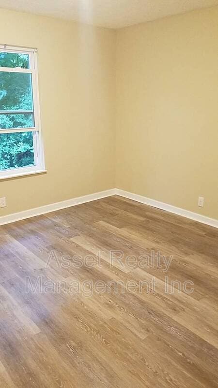 Building Photo - 2817 Colt Dr NE