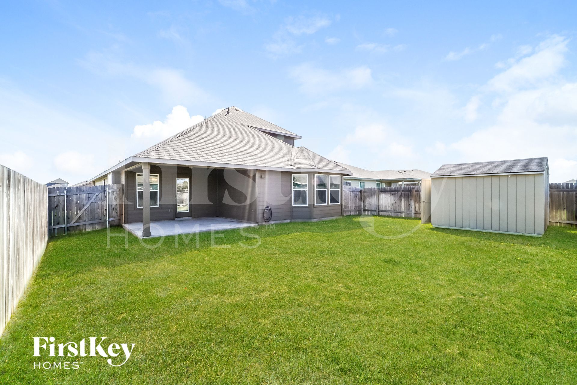 Building Photo - 2267 Hawk Dr