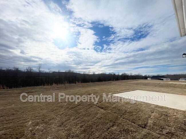 Building Photo - 671 Cozy Blf Rd