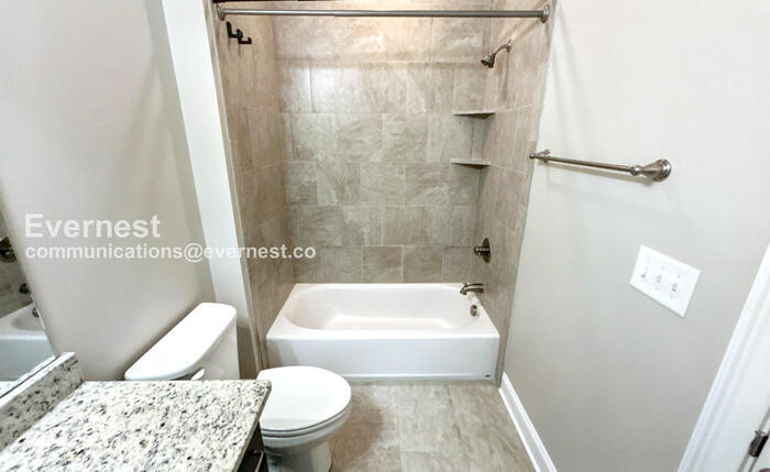 Building Photo - 147 Hobbs Dr