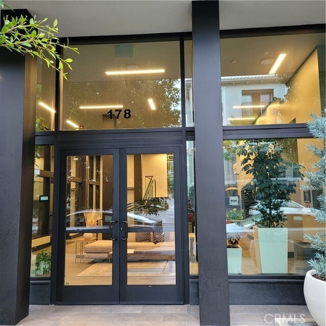 Building Photo - 178 S Euclid Ave